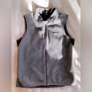 Patagonia grey vest size small